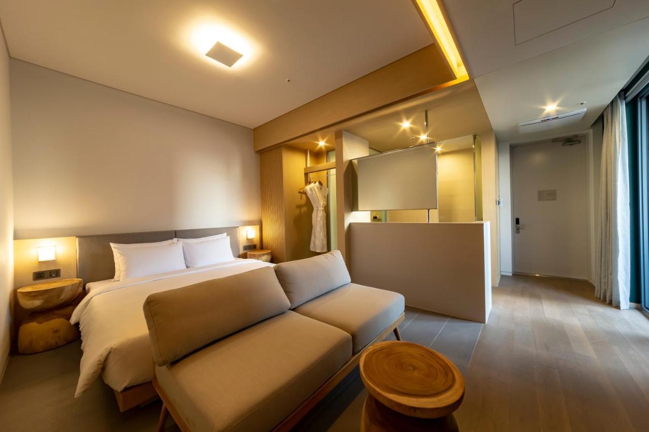 Hound Hotel Haeundae Signature ปูซาน ภายนอก รูปภาพ
